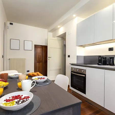 Luce - Stylish Terrace In The Heart Of Apartment *
